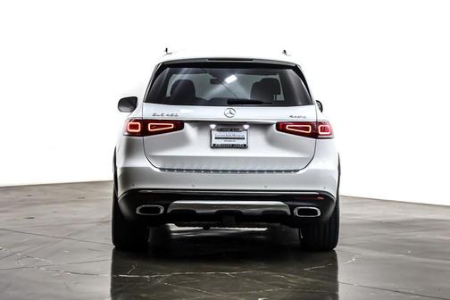 2023 Mercedes-Benz GLS 450 4MATIC