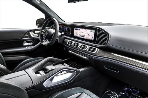 2025 Mercedes-Benz AMG GLS 63 Base