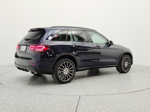 Lunar Blue Metallic 2022 Mercedes-Benz GLC 300 Base