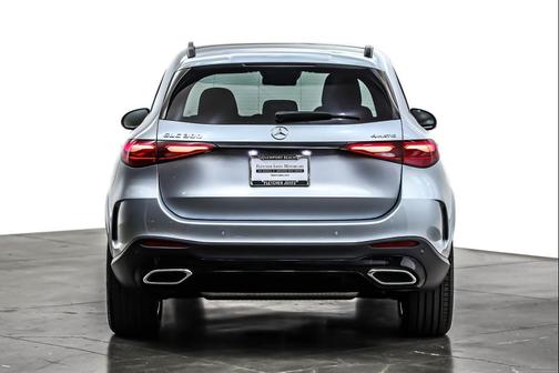 2023 Mercedes-Benz GLC 300 4MATIC
