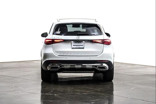 2026 Mercedes-Benz GLC 300 Base