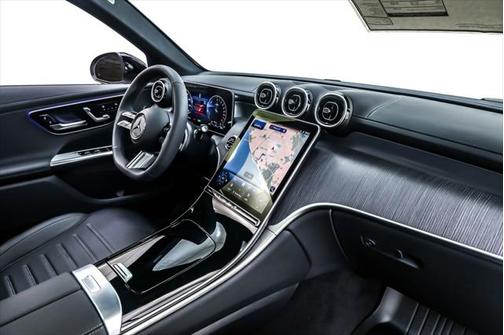 2025 Mercedes-Benz GLC 350e Base