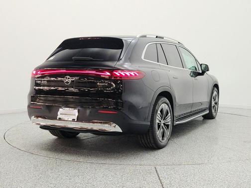 Black 2026 Mercedes-Benz EQS 400 EQS 400