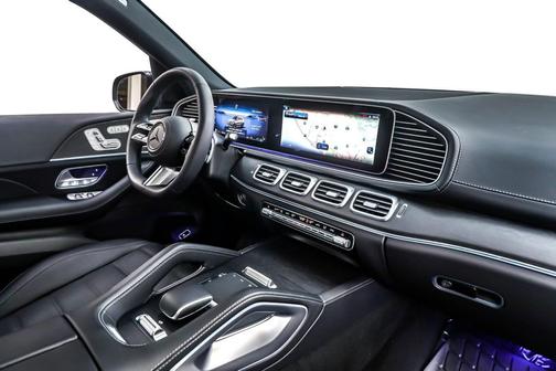 2025 Mercedes-Benz GLS 580 4MATIC