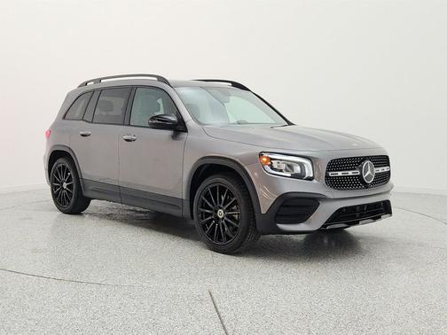 Mountain Grey Metallic 2022 Mercedes-Benz GLB 250 Base