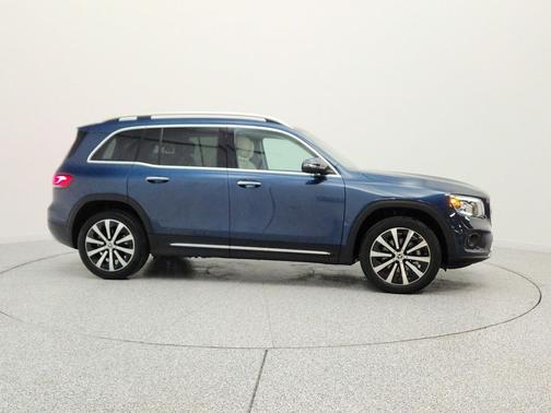 Denim Blue Metallic 2022 Mercedes-Benz GLB 250 Base