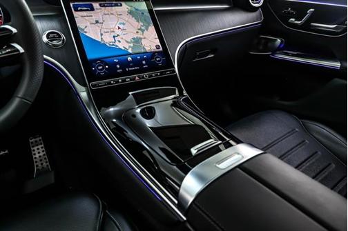 2025 Mercedes-Benz GLC 350e Base