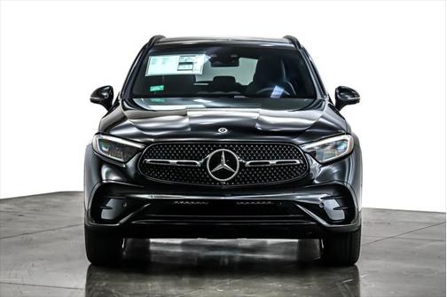 2025 Mercedes-Benz GLC 350e Base
