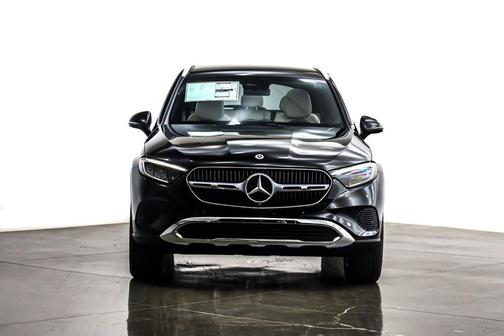 2026 Mercedes-Benz GLC 300 Base