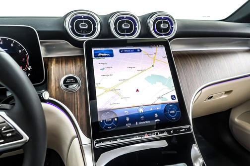 2026 Mercedes-Benz GLC 300 Base