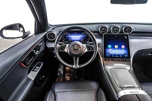2025 Mercedes-Benz GLC 300 Base