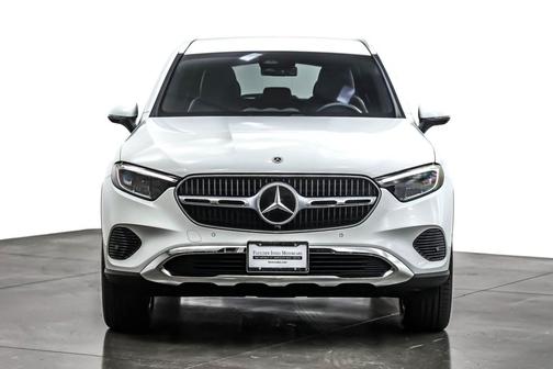 2025 Mercedes-Benz GLC 300 Base