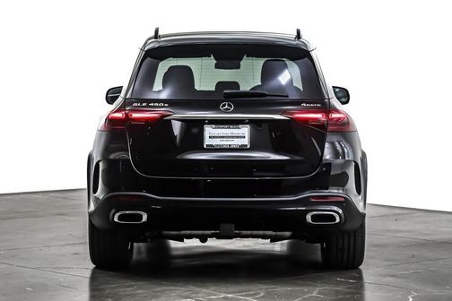 2026 Mercedes-Benz GLE 450e 4MATIC