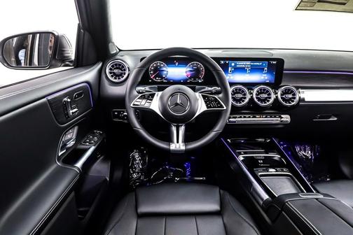 2026 Mercedes-Benz GLB 250 Base