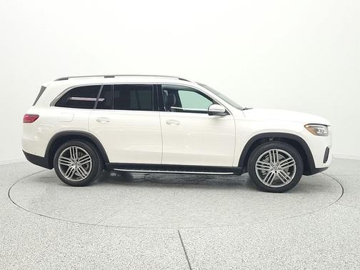 Polar White 2024 Mercedes-Benz GLS 450 4MATIC