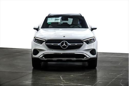 2025 Mercedes-Benz GLC 350e Base