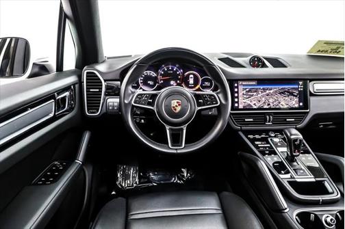 2022 Porsche Cayenne Platinum Edition