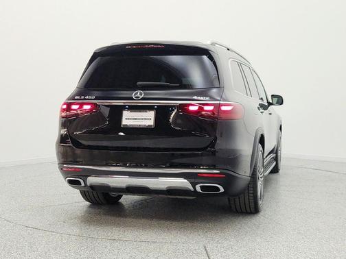 Black 2024 Mercedes-Benz GLS 450 4MATIC