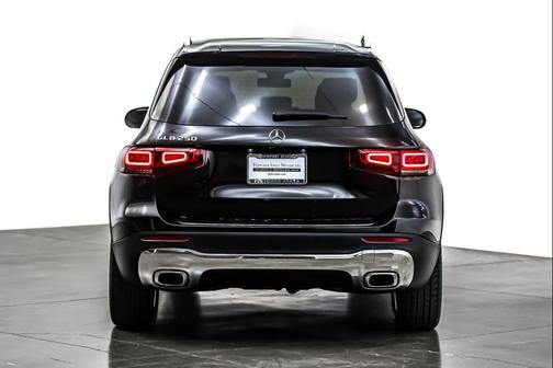 2021 Mercedes-Benz GLB 250 Base