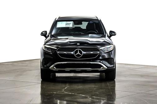2026 Mercedes-Benz GLC 300 Base