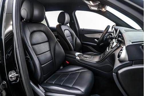 2021 Mercedes-Benz GLC 300 Base