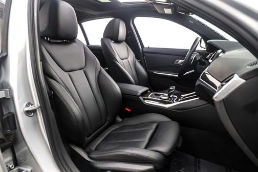 2019 BMW 330 330i Sedan