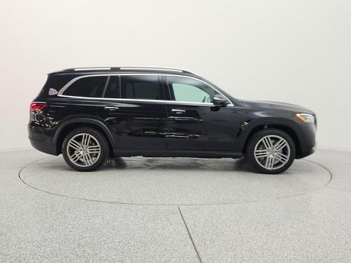 Black 2025 Mercedes-Benz GLS 450 4MATIC