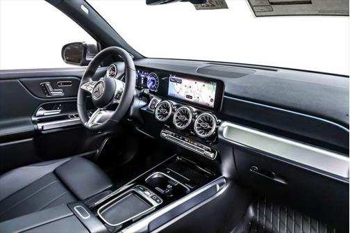 2025 Mercedes-Benz EQB 300 4MATIC
