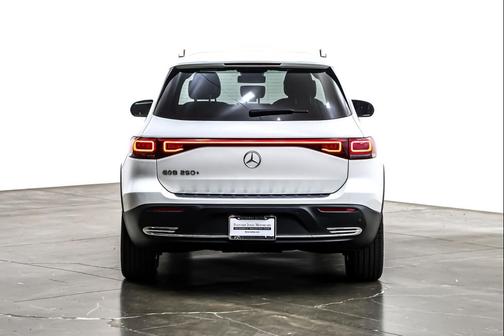 2023 Mercedes-Benz EQB 250 Base