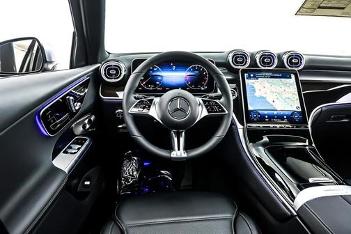 2026 Mercedes-Benz GLC 300 Base