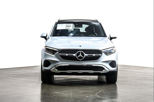 2026 Mercedes-Benz GLC 300 Base