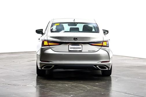 2019 Lexus ES 350 Base