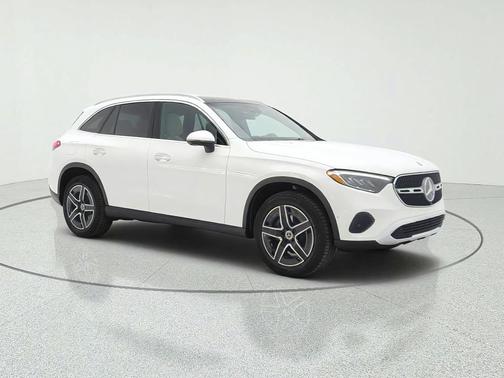 Polar White 2027 Mercedes-Benz GLC 300 Base