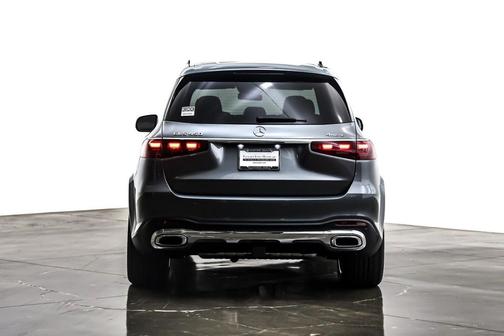 2025 Mercedes-Benz GLS 450 4MATIC