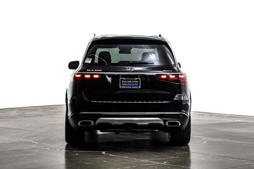 2025 Mercedes-Benz GLS 450 4MATIC