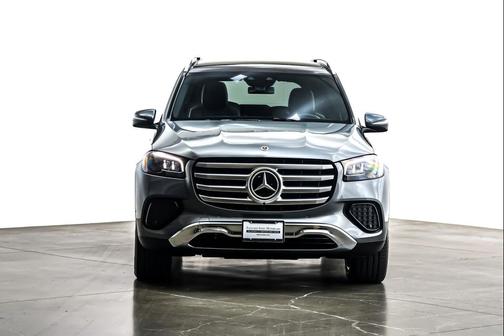 2025 Mercedes-Benz GLS 450 4MATIC