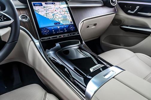 2026 Mercedes-Benz GLC 300 Base