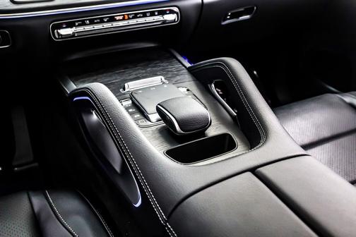 2026 Mercedes-Benz GLE 450e 4MATIC