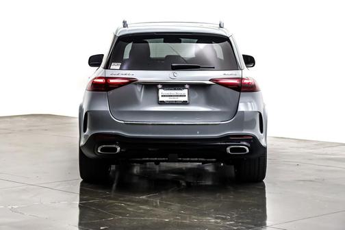 2026 Mercedes-Benz GLE 450e 4MATIC