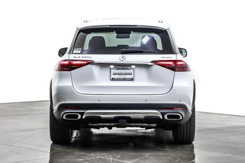 2026 Mercedes-Benz GLE 450e 4MATIC