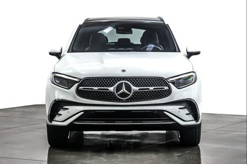 2023 Mercedes-Benz GLC 300 Base