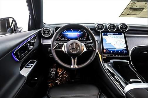 2025 Mercedes-Benz GLC 300 Base