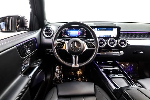 2025 Mercedes-Benz GLB 250 Base