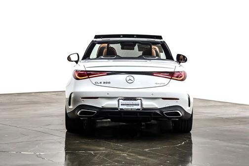2026 Mercedes-Benz CLE 300 4MATIC Cabriolet