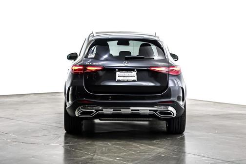 2025 Mercedes-Benz GLC 350e Base