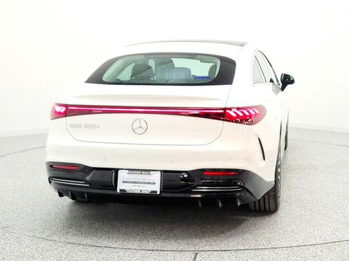 Polar White 2023 Mercedes-Benz EQS 450 4MATIC
