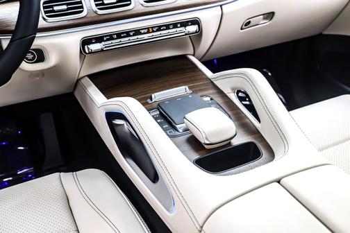 2026 Mercedes-Benz GLE 450e 4MATIC