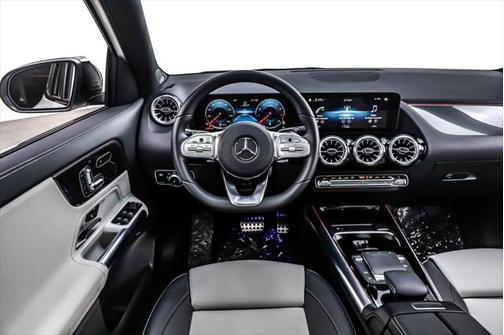 2023 Mercedes-Benz GLA 250 Base