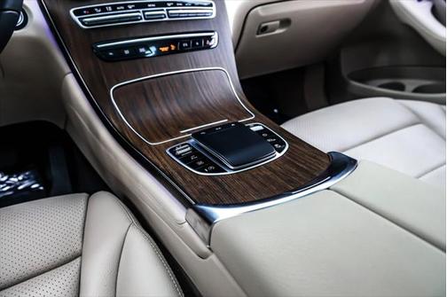 2021 Mercedes-Benz GLC 300 Base