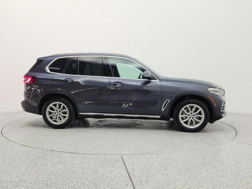 Arctic Gray Metallic 2020 BMW X5 sDrive40i